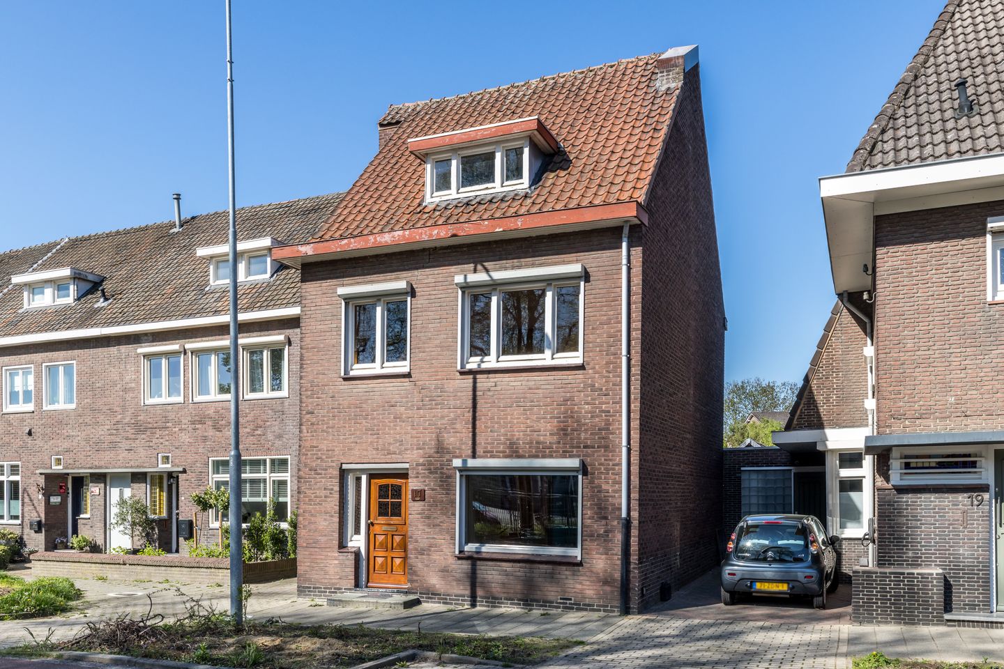 Photo 44 of Provincialeweg Zuid 17