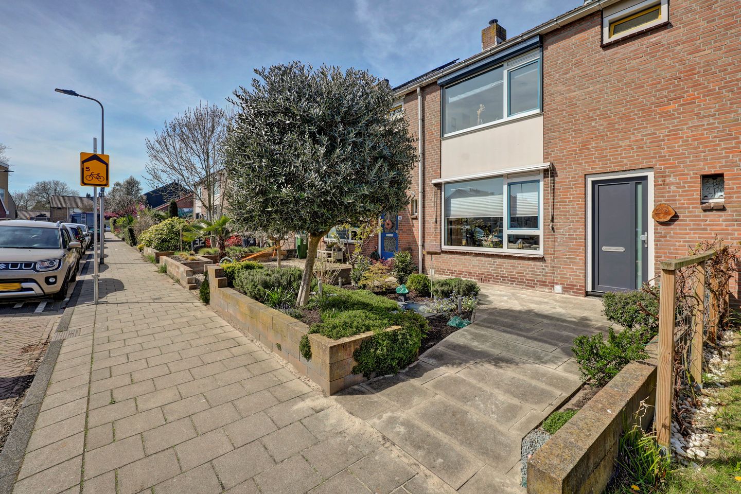 Foto 25 van Trompstraat 28