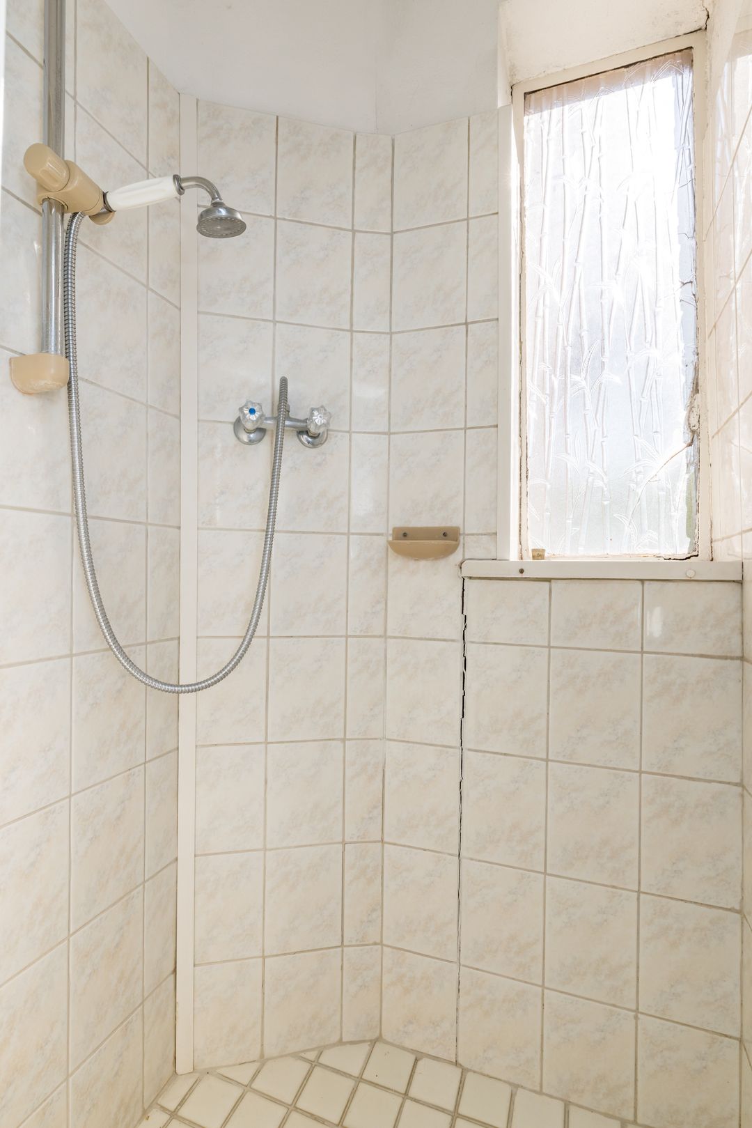 Photo 26 of Provincialeweg Zuid 17