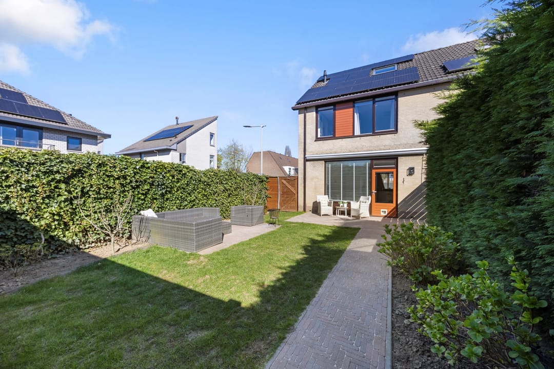 Foto 11 van Limburgsingel 28