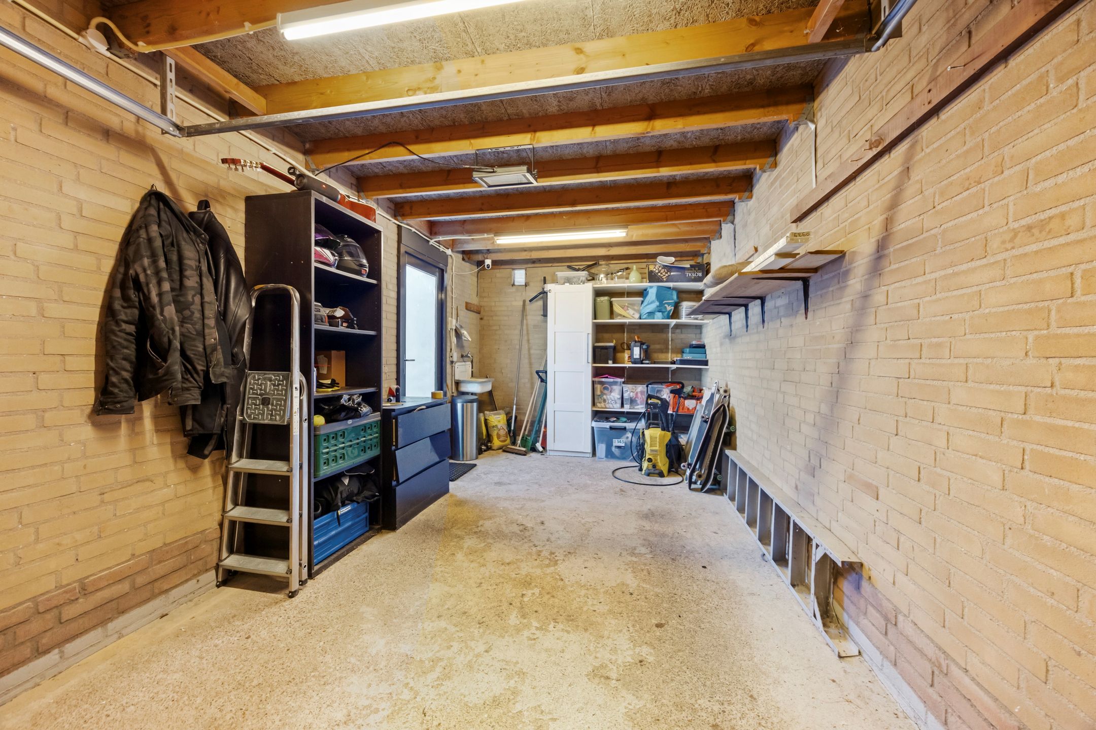 Foto 45 van Limburgsingel 28