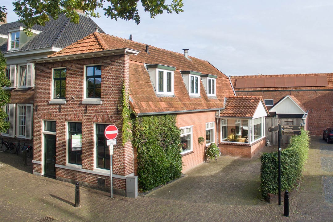 Foto 1 van Kerkplein 5