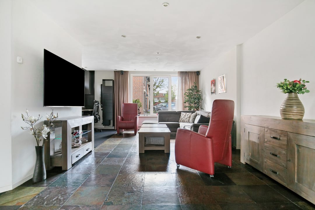 Photo 7 of Irenestraat 10