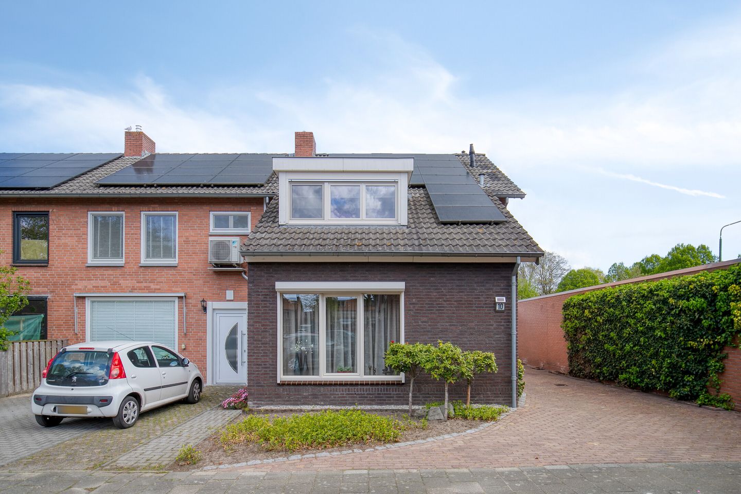 Photo 34 of Irenestraat 10