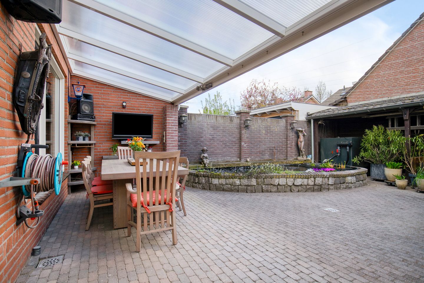 Photo 29 of Irenestraat 10