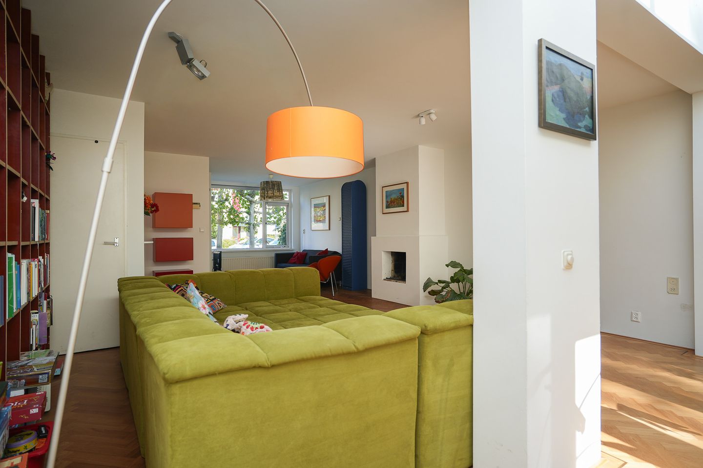 Spacious End Terraced Home with Free Views and Green Surroundings — 14