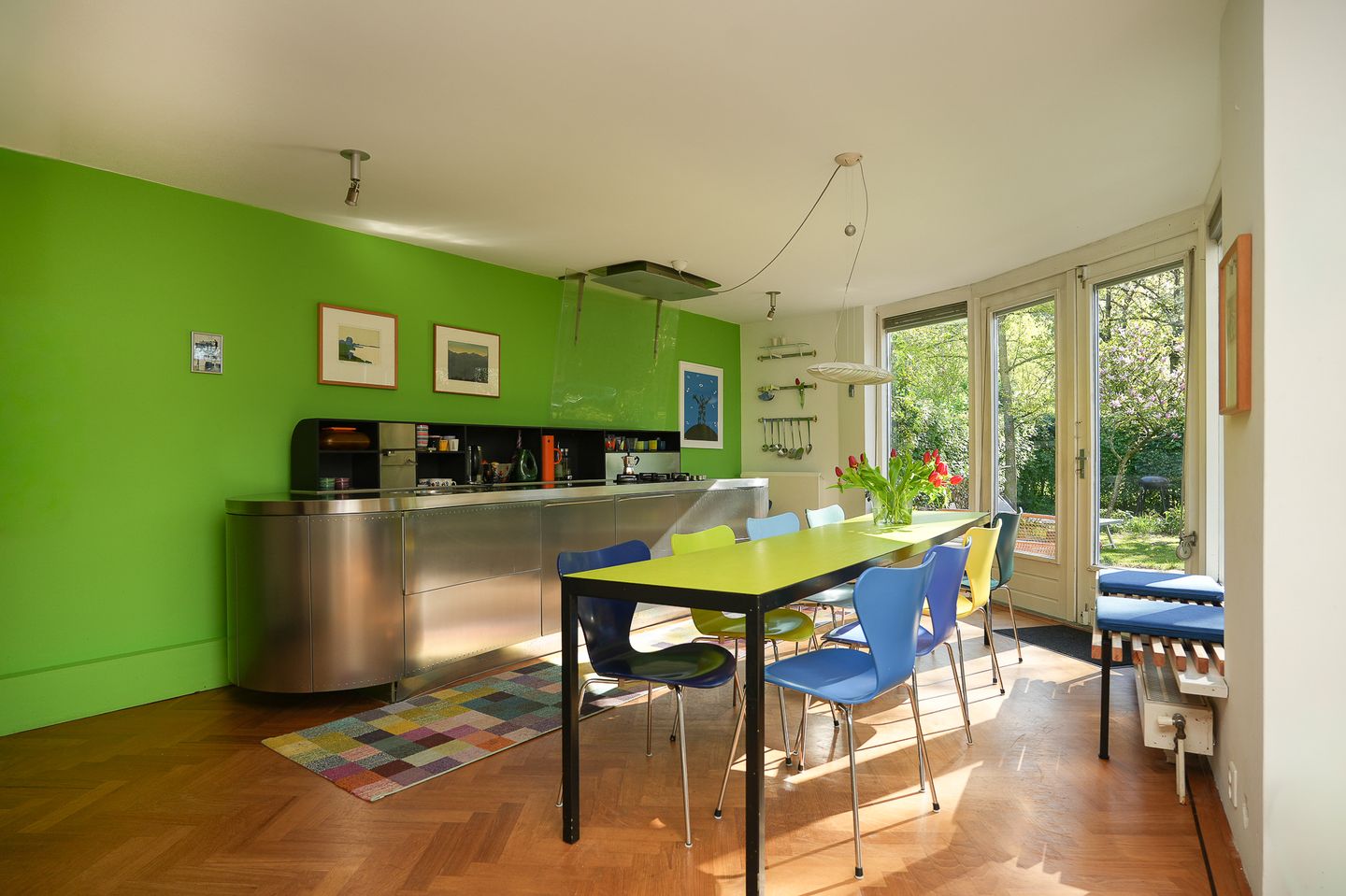 Spacious End Terraced Home with Free Views and Green Surroundings — 19