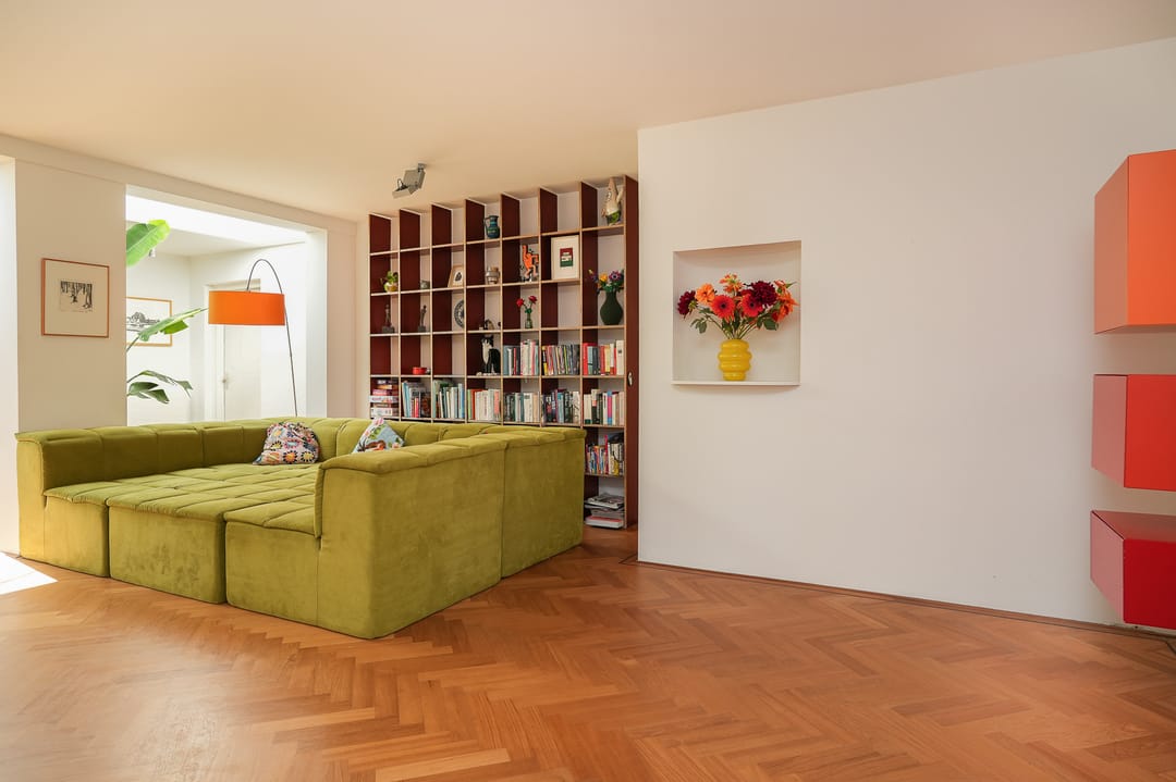 Spacious End Terraced Home with Free Views and Green Surroundings — 13
