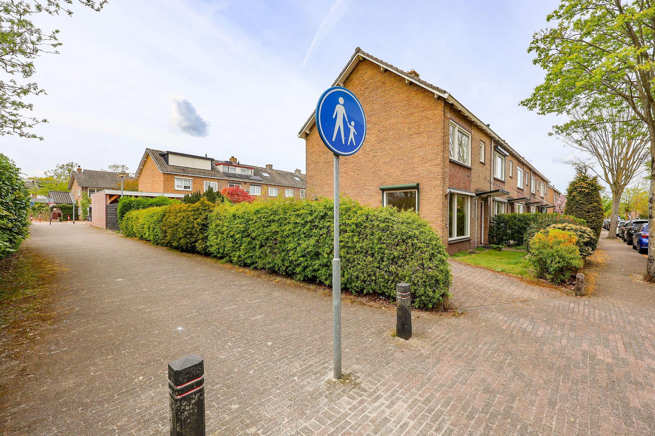 Photo 42 of Witte de Withstraat 11