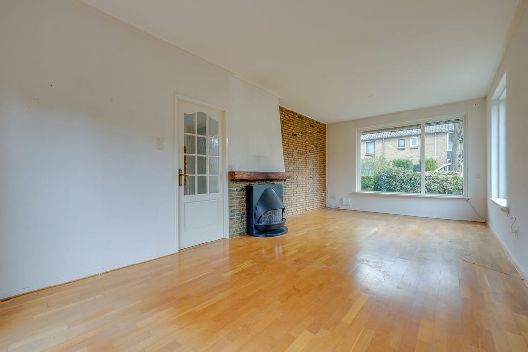 Photo 2 of Witte de Withstraat 11