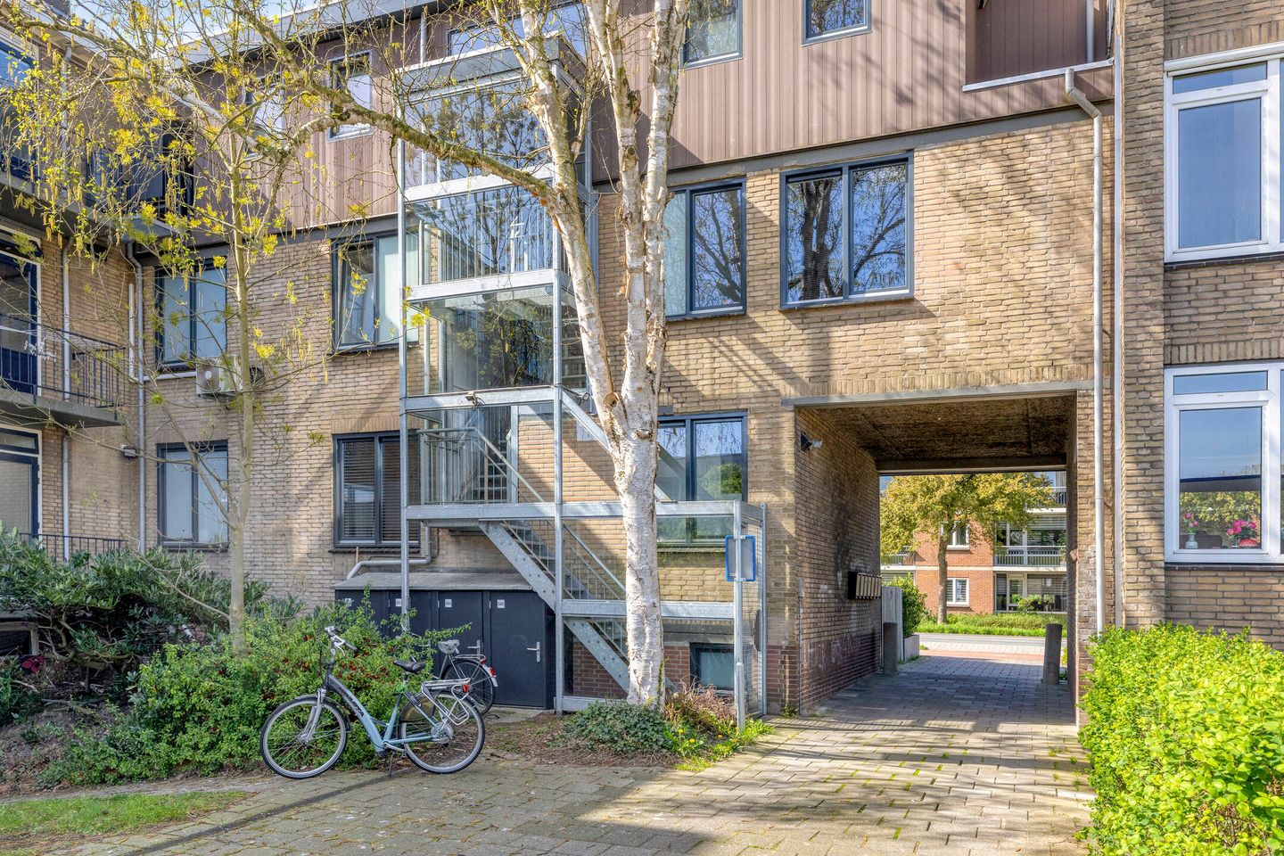 Light 2-Room Apartment in Woerden Schilderskwartier — 20