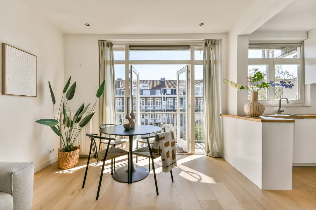 Photo 8 of Reinier Claeszenstraat 48-3