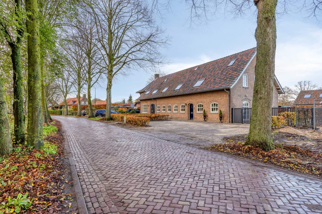 Foto 82 van Monseigneur van den Hurklaan 12-A