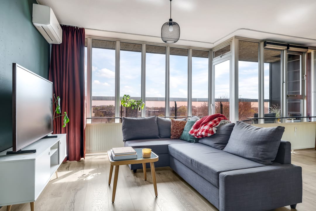 Foto 16 van Burg. Hustinxstraat 236