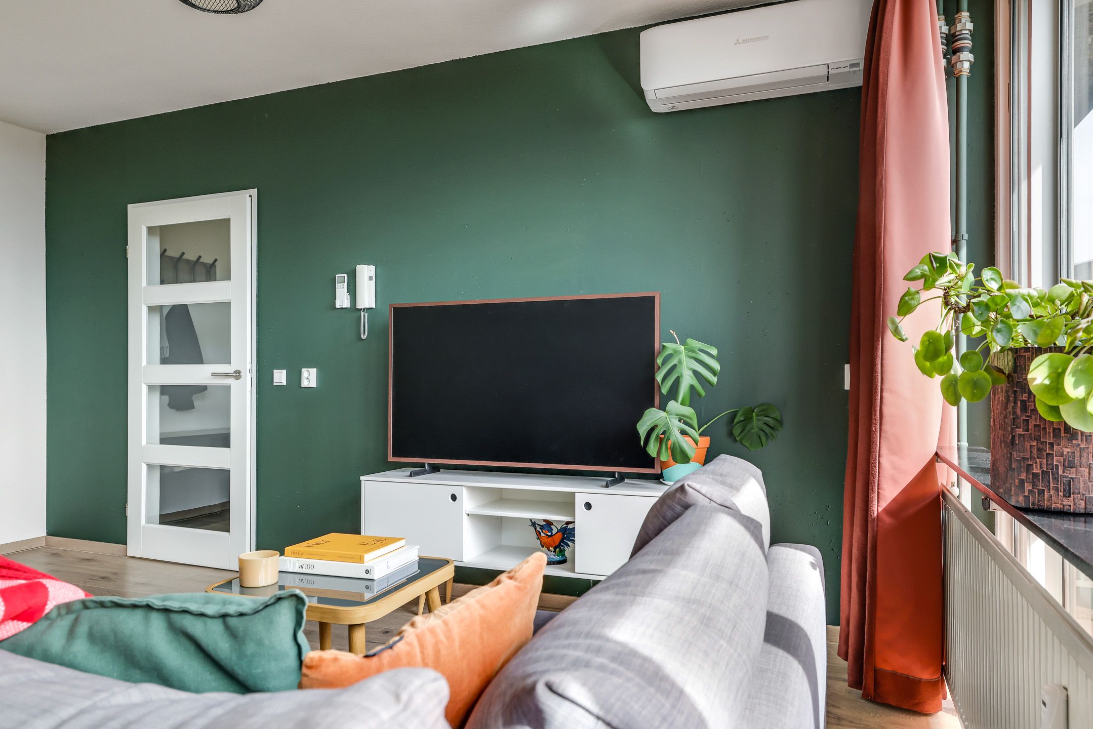 Foto 18 van Burg. Hustinxstraat 236