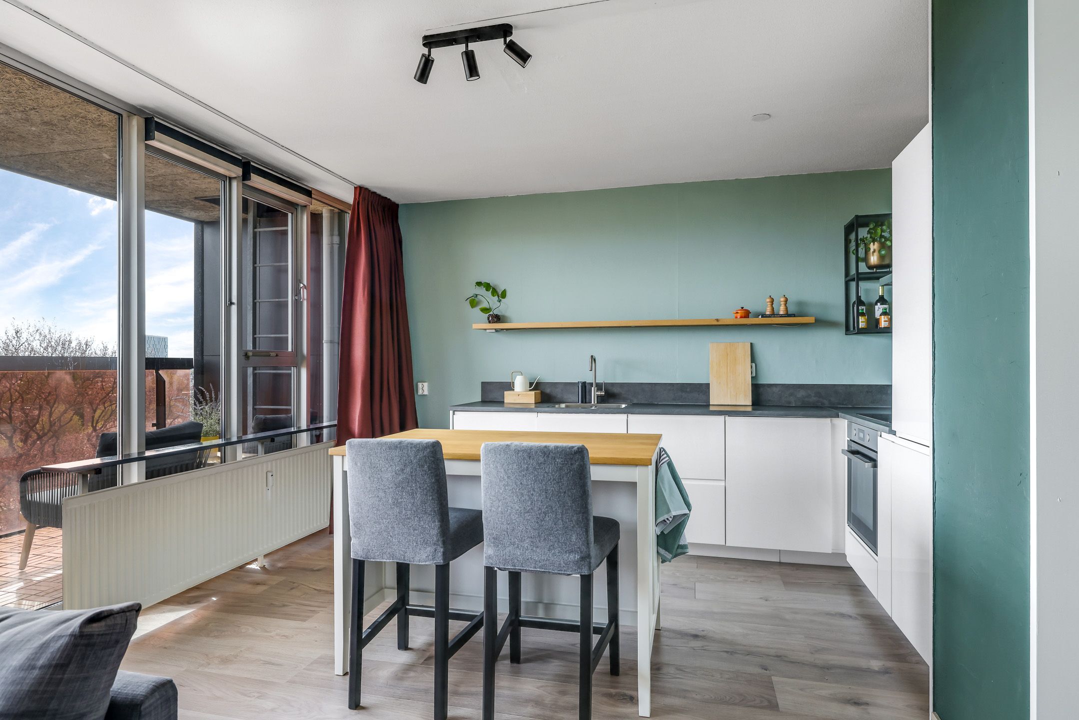 Foto 27 van Burg. Hustinxstraat 236