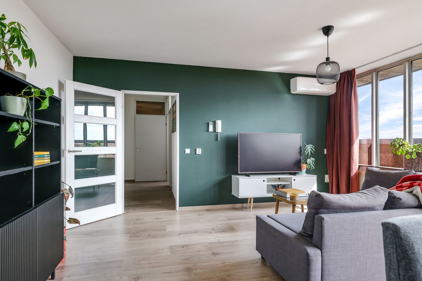 Foto 40 van Burg. Hustinxstraat 236