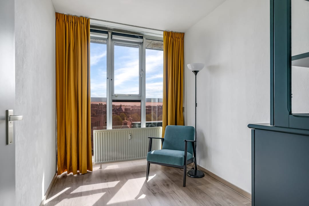 Foto 41 van Burg. Hustinxstraat 236