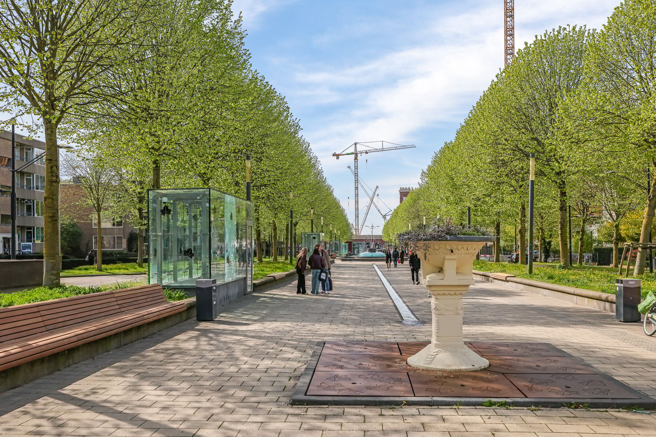 Foto 72 van Burg. Hustinxstraat 236