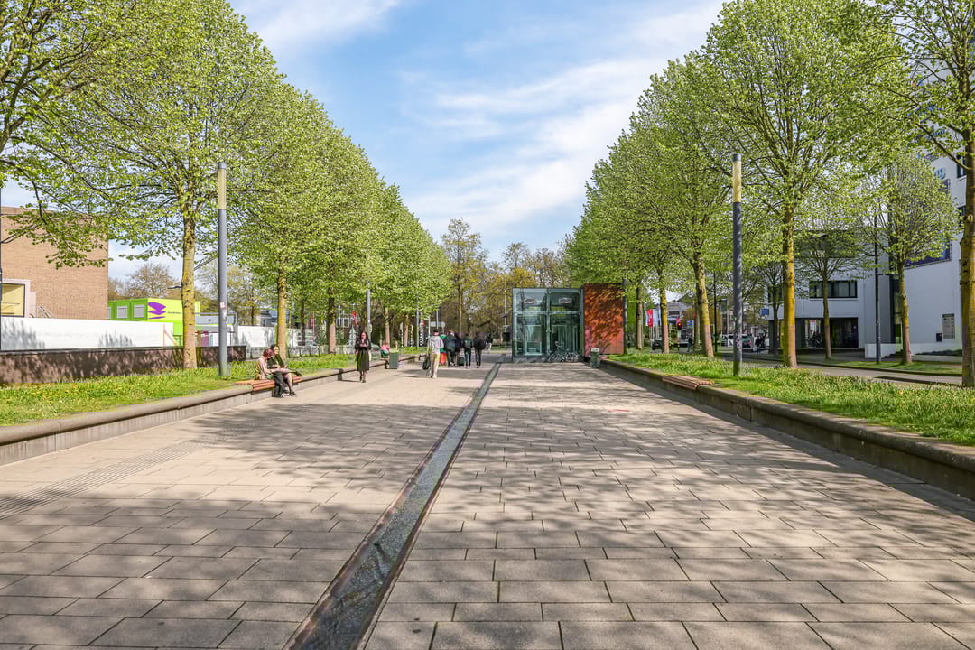 Foto 71 van Burg. Hustinxstraat 236