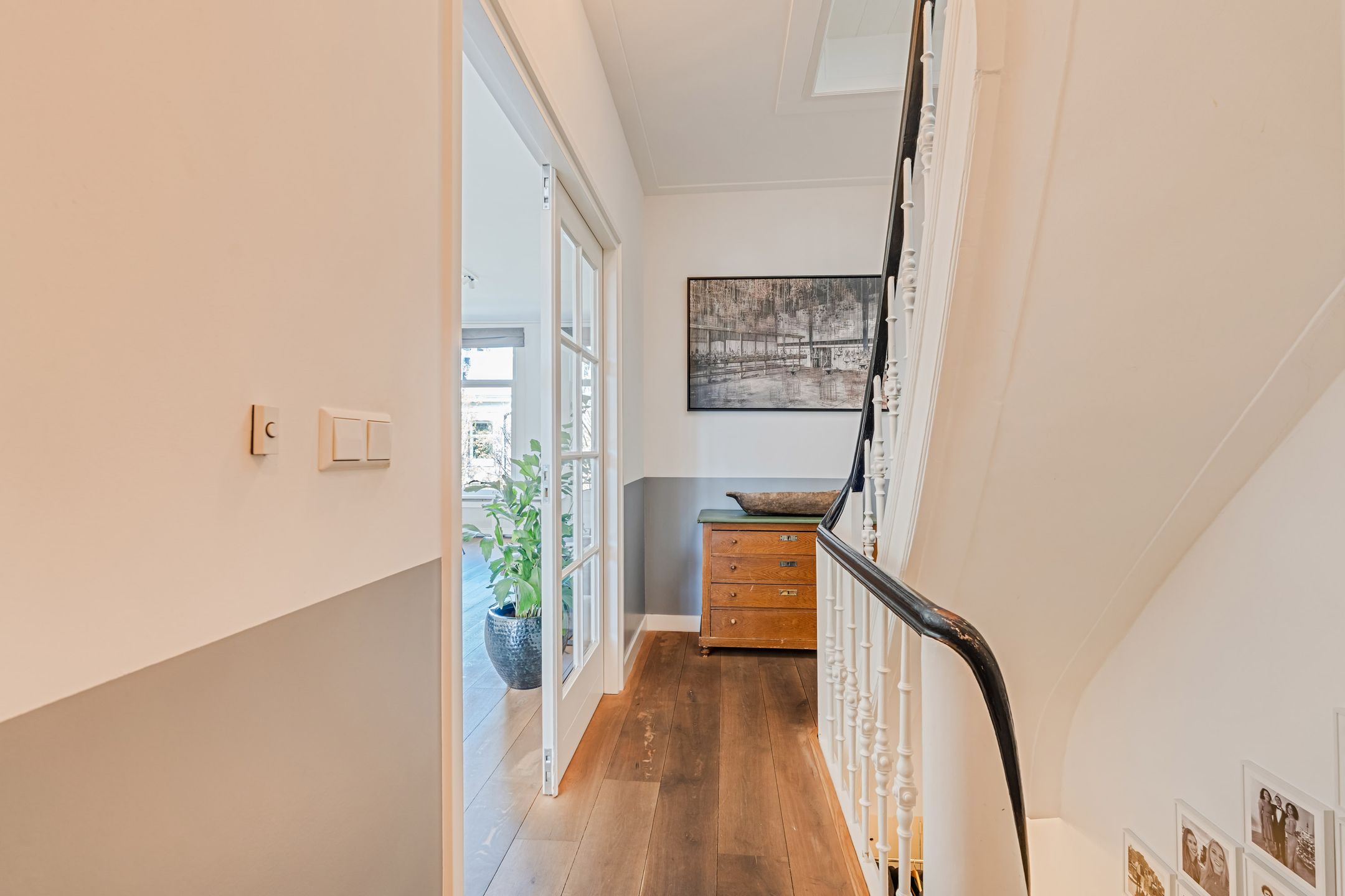 Spacious Bright Upper Apartment with Rooftop Terrace in Oud West — 15