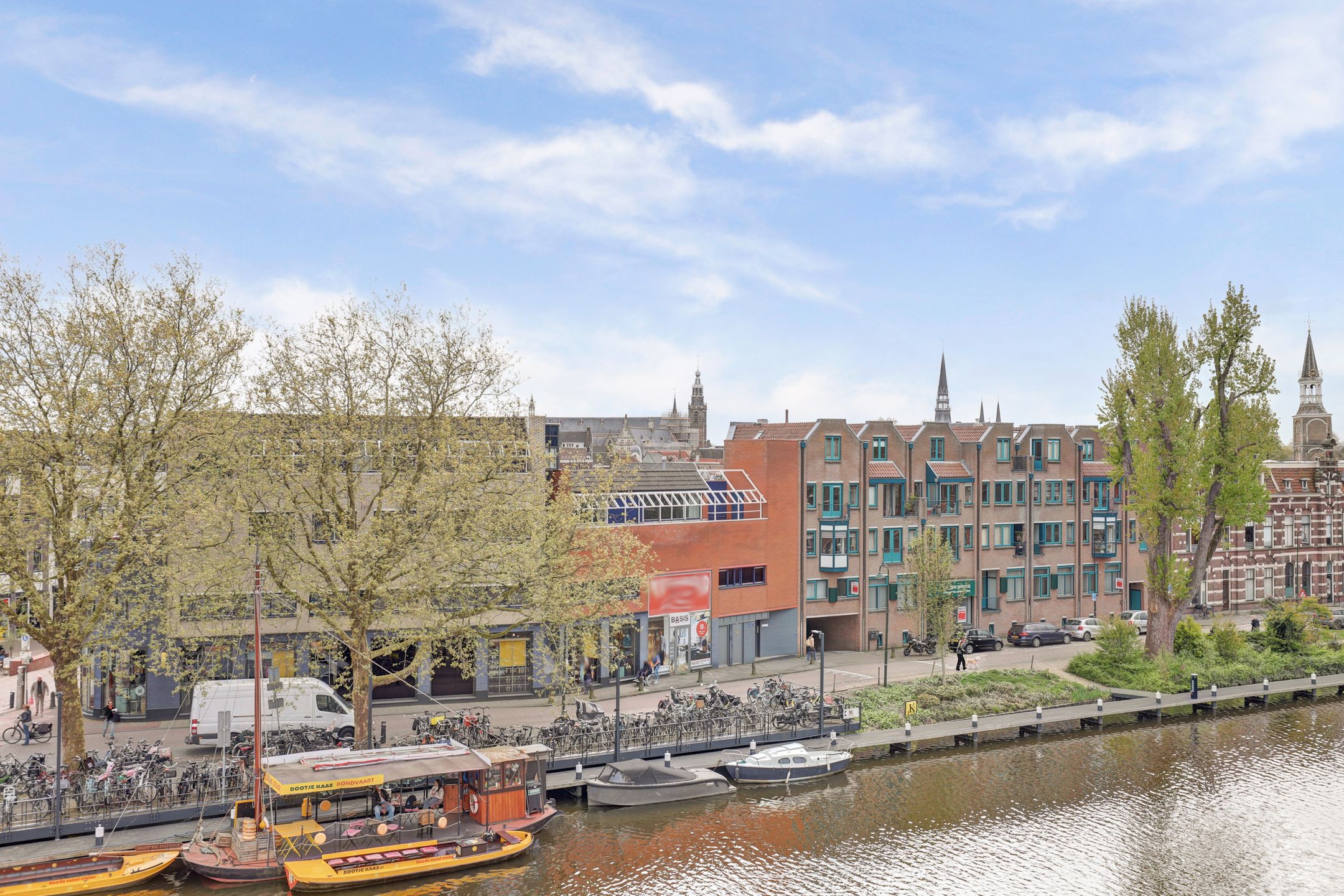Spacious Maisonnette with City and Water Views in Central Gouda — 27