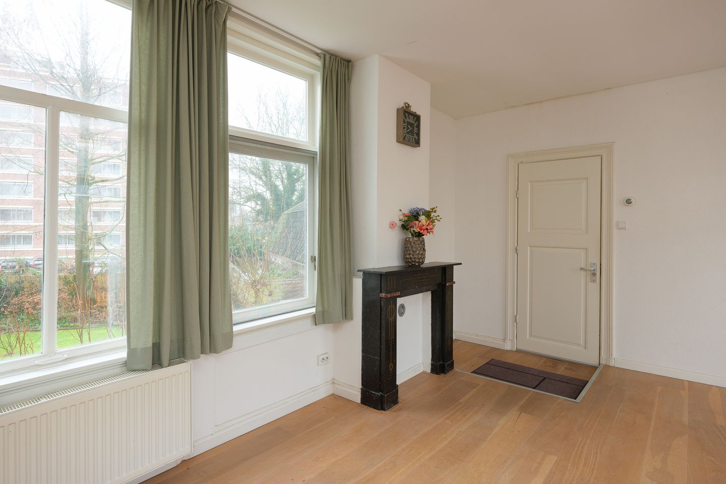 Atmospheric Upper Floor Apartment in Heart of De Bilt — 19