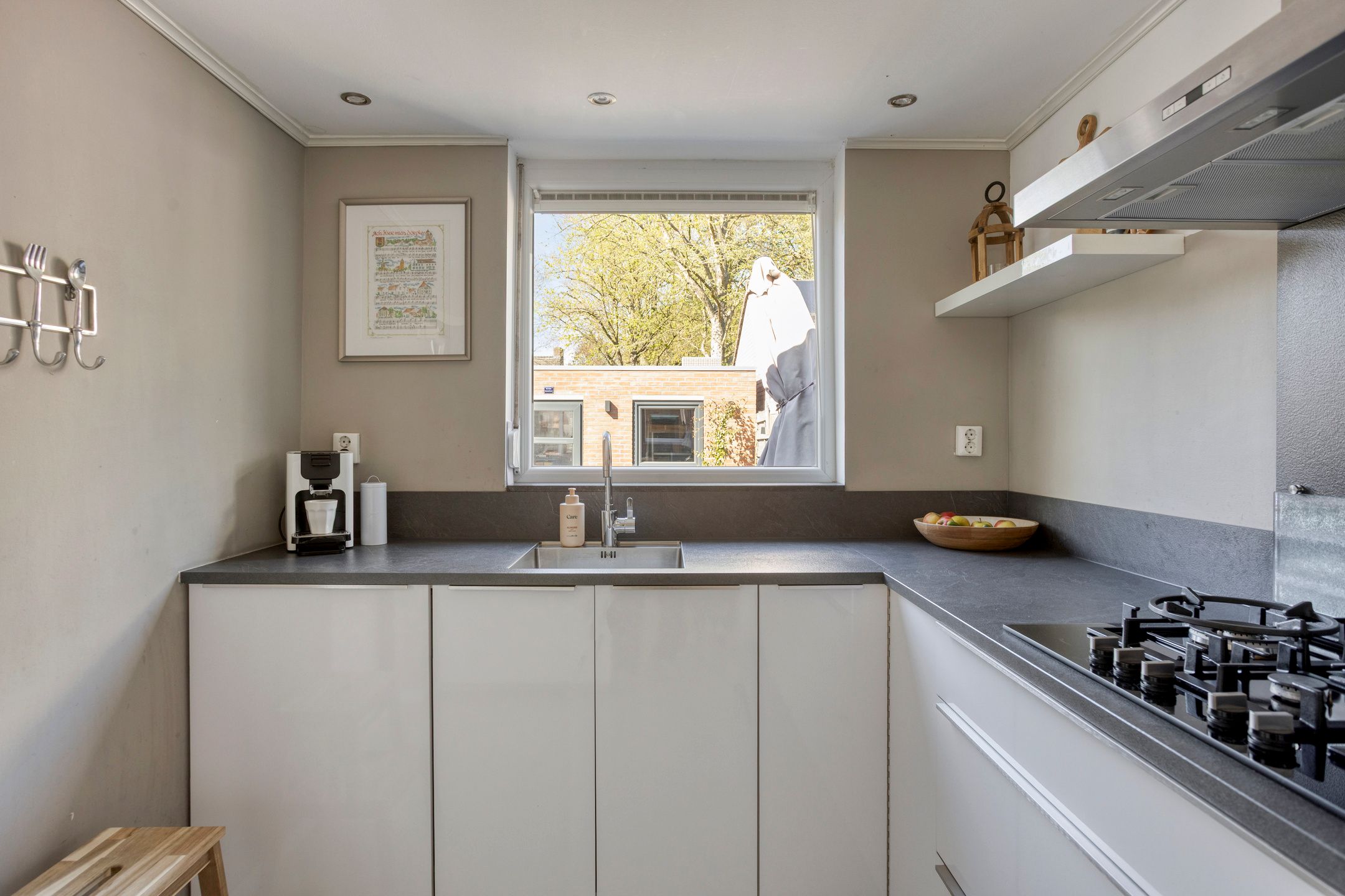 Ready-to-move-in terraced house in green location De Heeg — 12