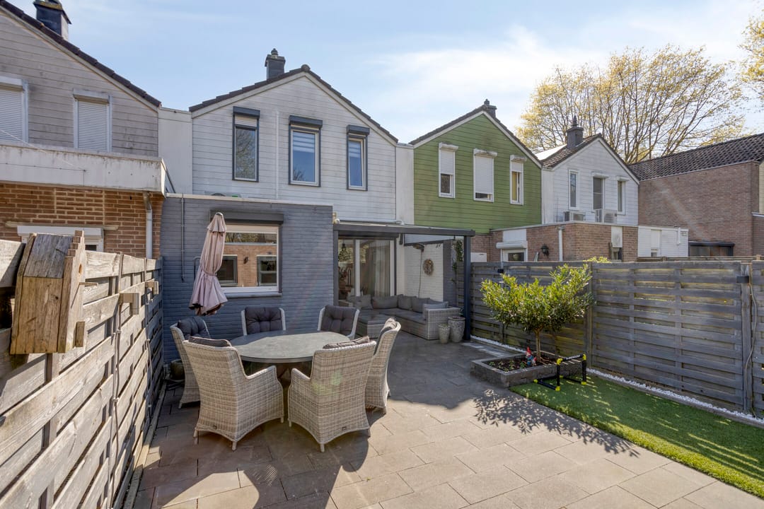Ready-to-move-in terraced house in green location De Heeg — 28