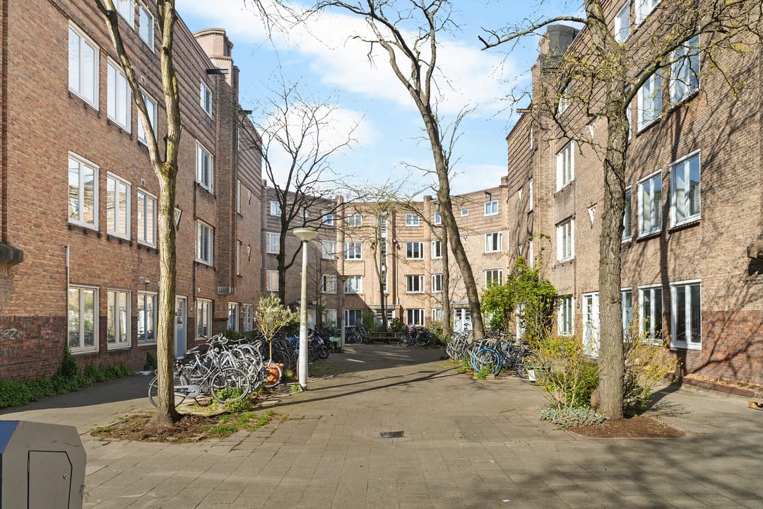 Foto 1 van Holendrechtstraat 24-1