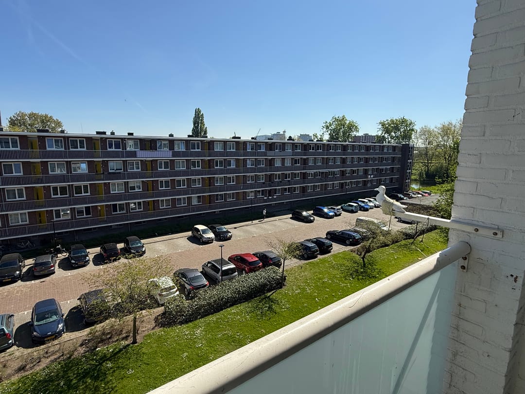 Photo 16 of van Hoornbeekstraat 1-D