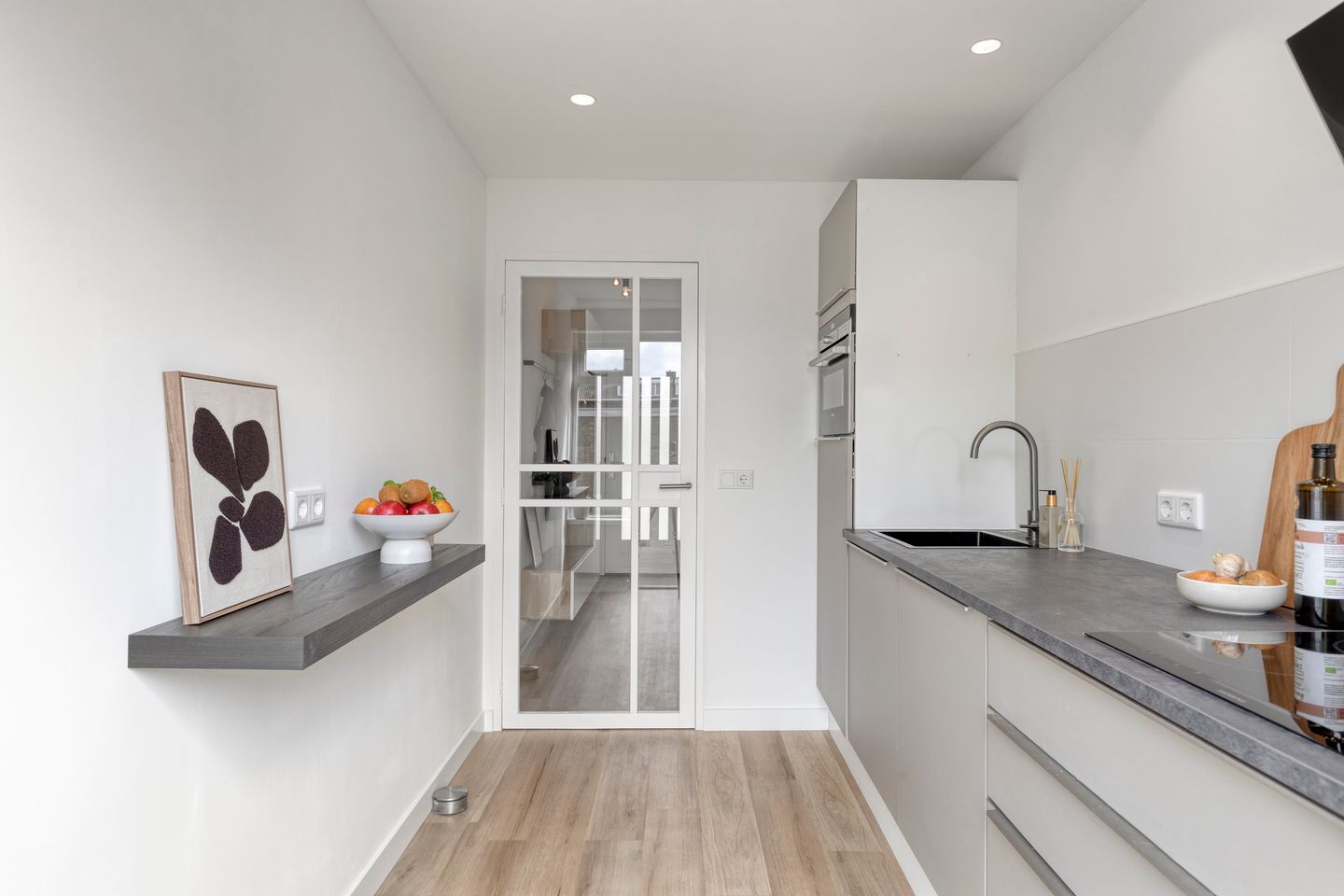 Photo 14 of Venuslaan 535