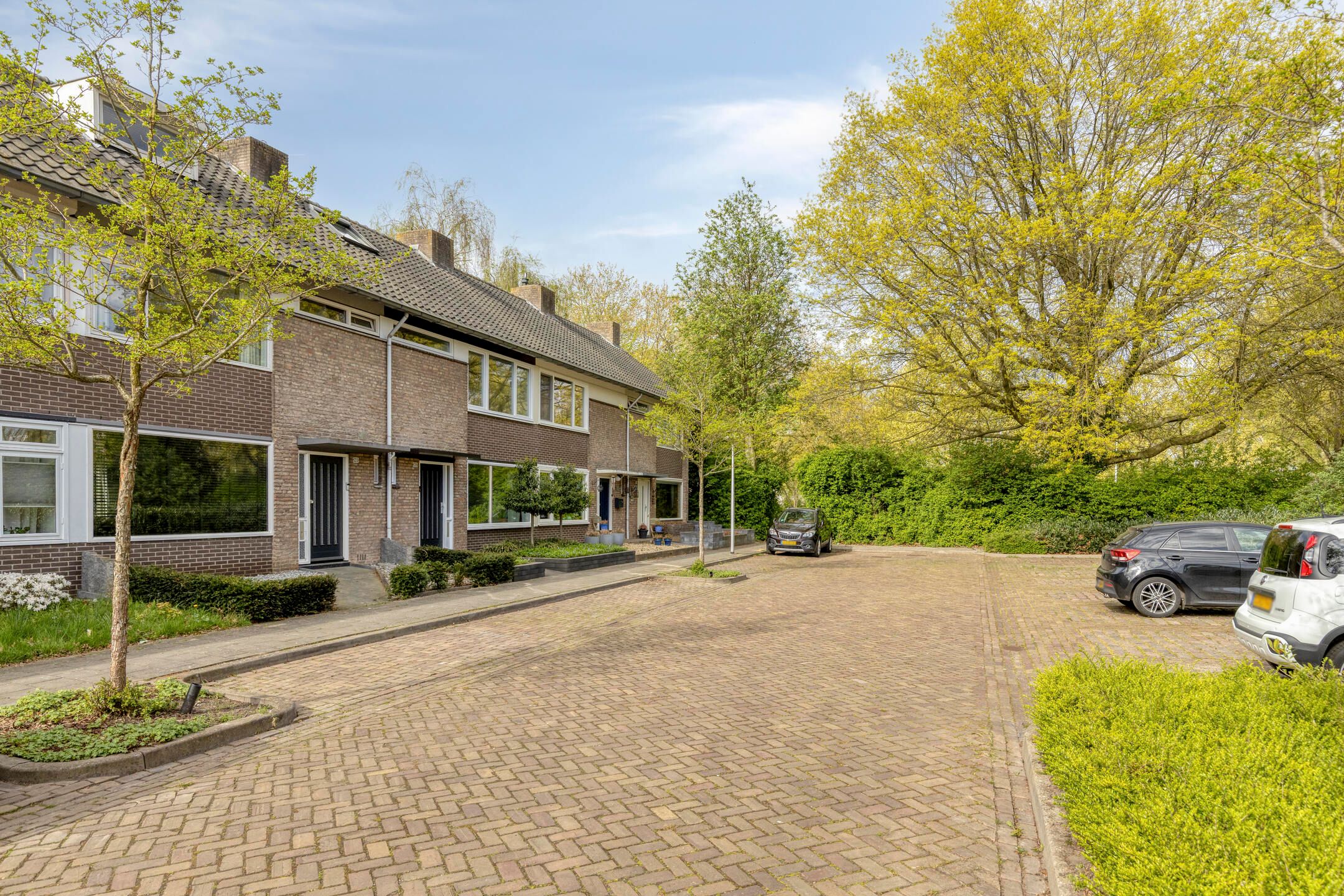 Photo 39 of Venuslaan 535