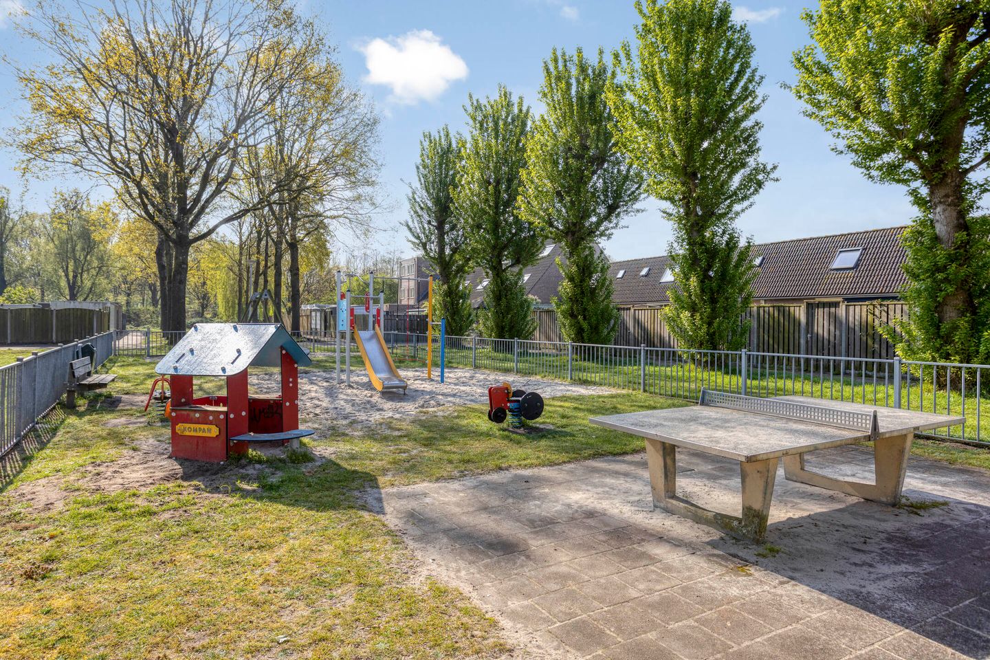 Photo 29 of Beertastraat 32