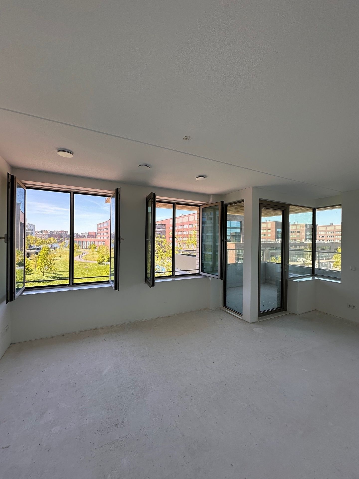 Foto 5 van Grasweg 3-E6