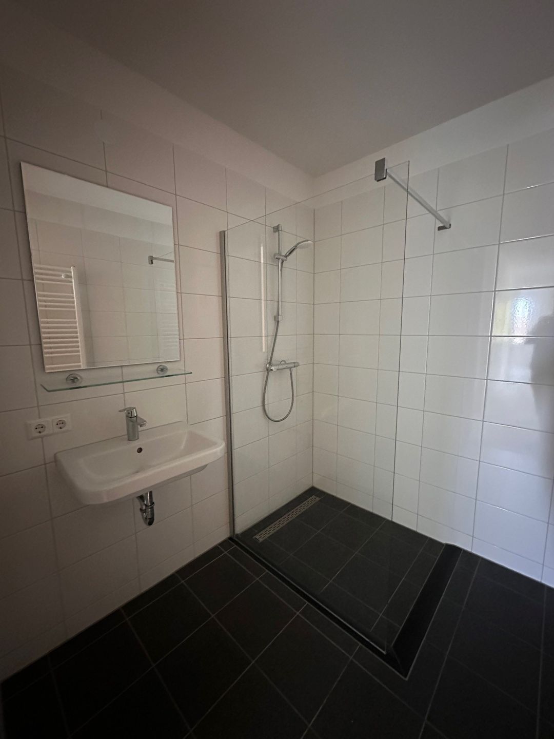 Foto 13 van Grasweg 3-E6