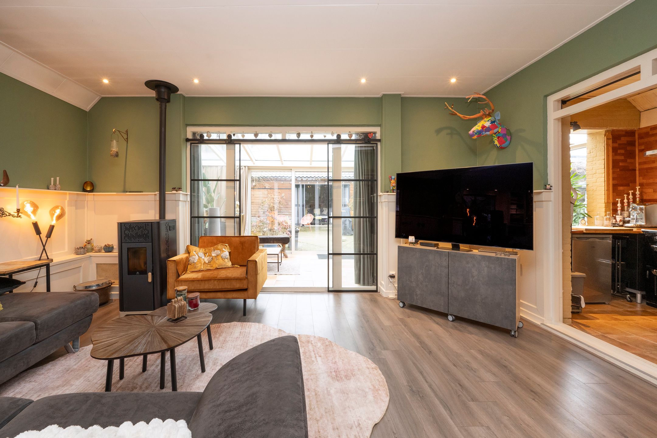 Foto 6 van Parallelweg 16