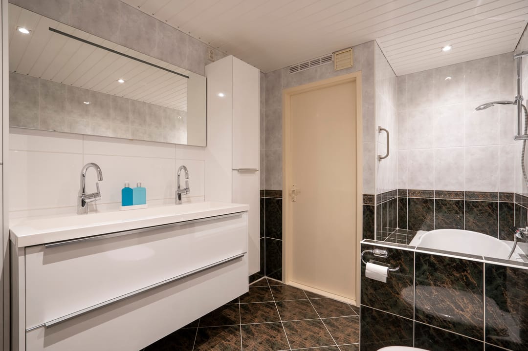 Foto 23 van Adriaen van Ostadestraat 10