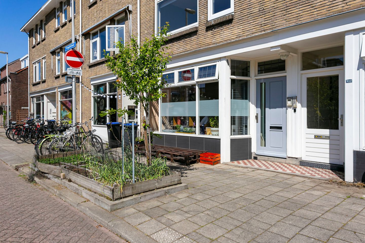 Photo 25 of Fregatstraat 105-A