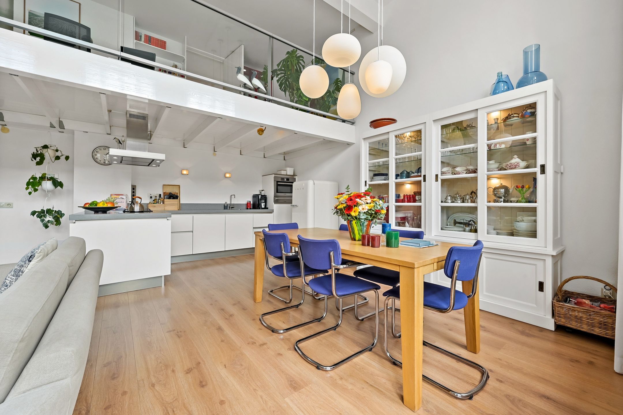 Foto 12 van Hulststraat 17