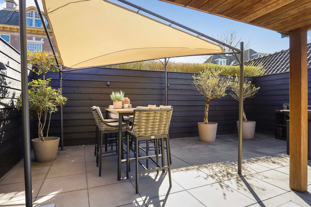 Luxurious villa with private driveway in the sought-after De Parken district of Apeldoorn — 52
