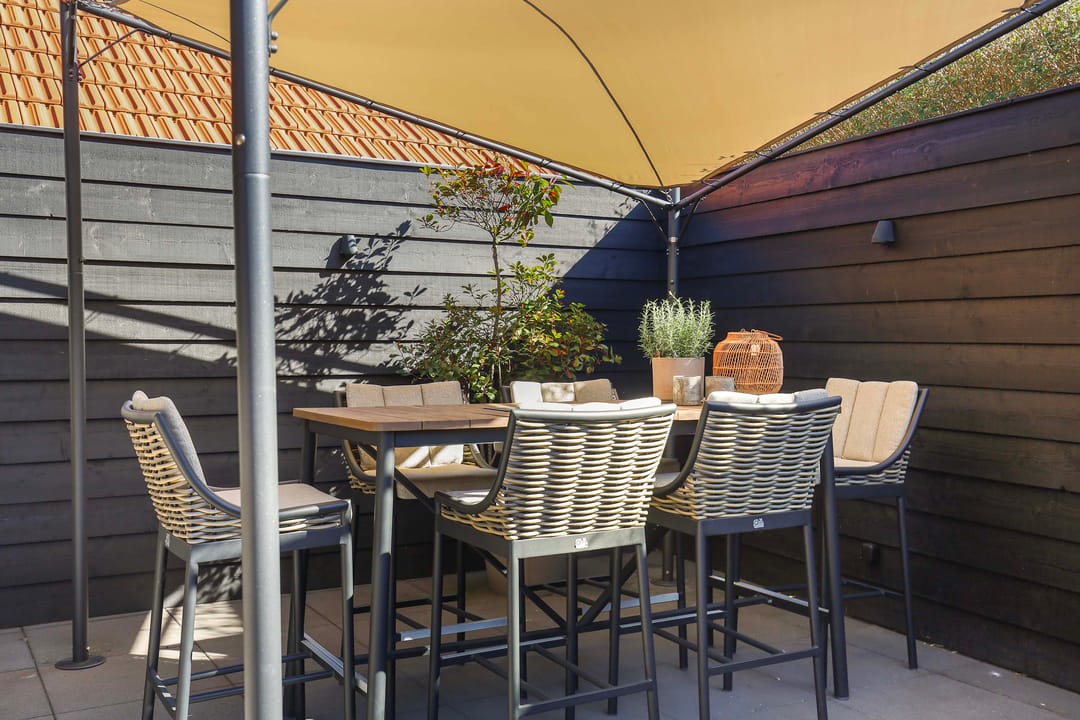 Luxurious villa with private driveway in the sought-after De Parken district of Apeldoorn — 53