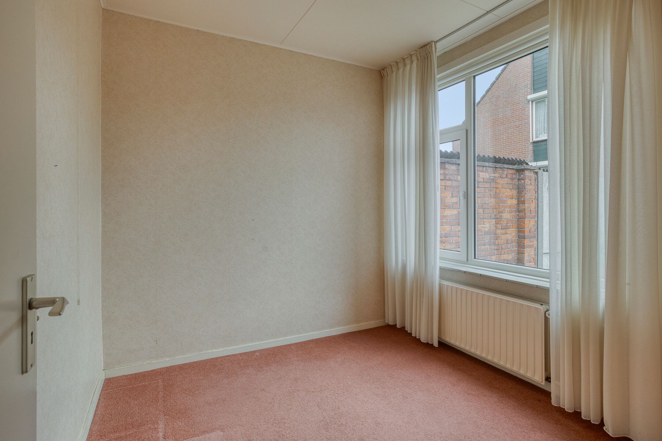 Ground floor living in a charming semi-detached home in peaceful Koewacht — 15
