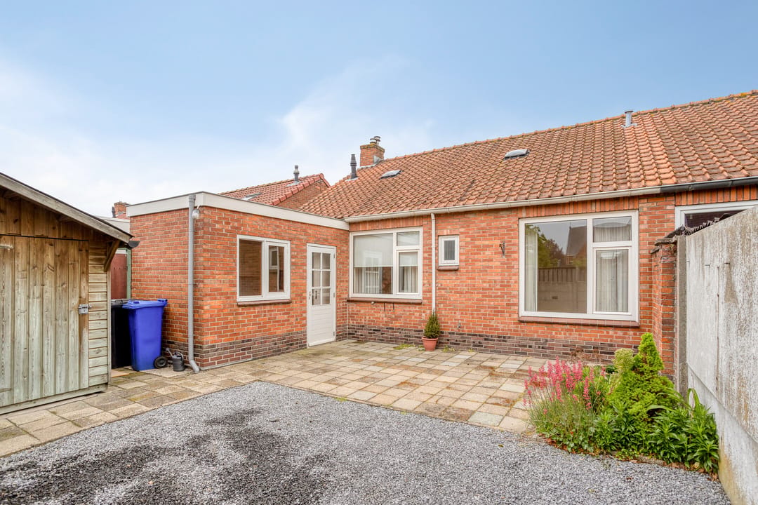 Ground floor living in a charming semi-detached home in peaceful Koewacht — 17