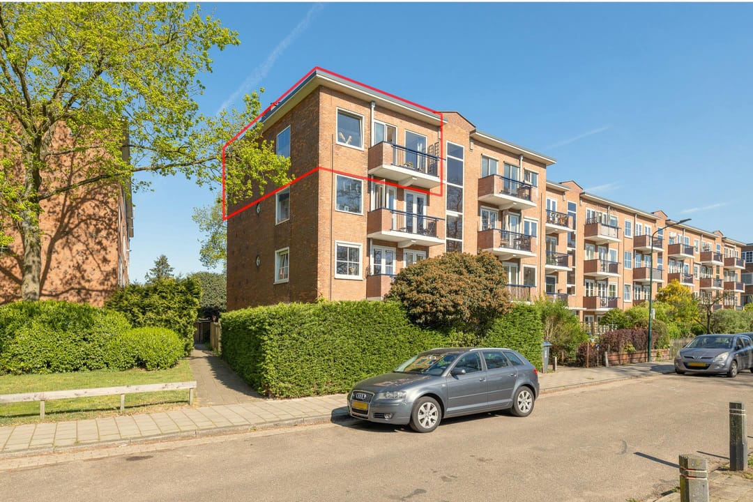 Photo 1 of de Engh 16-III