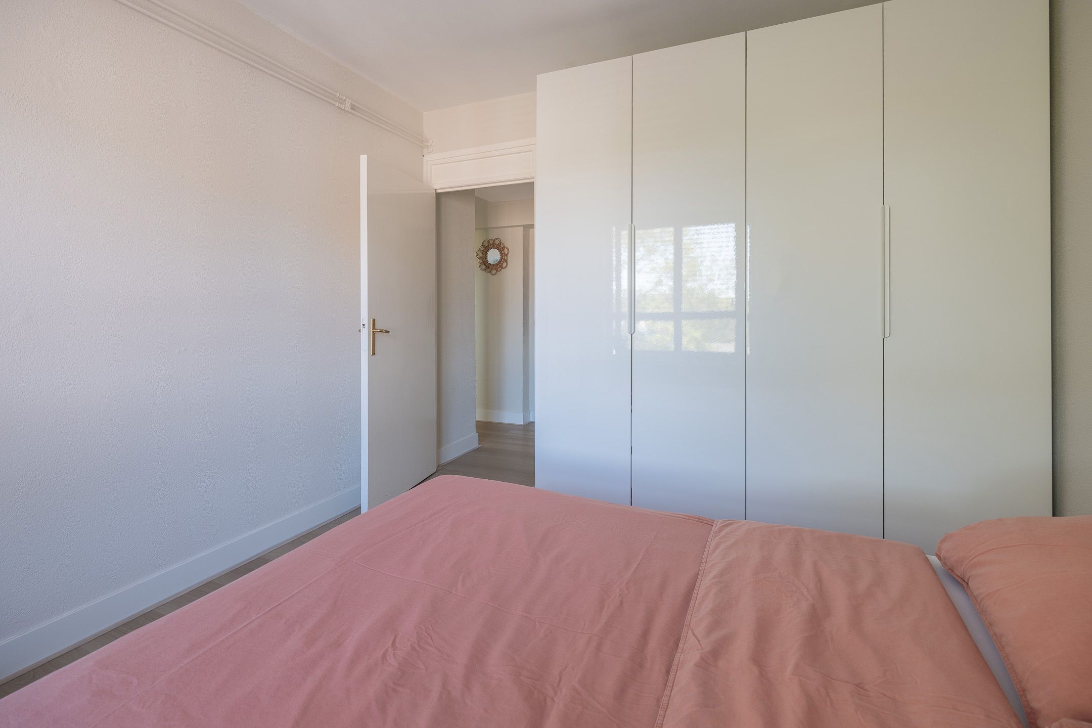 Photo 21 of de Engh 16-III