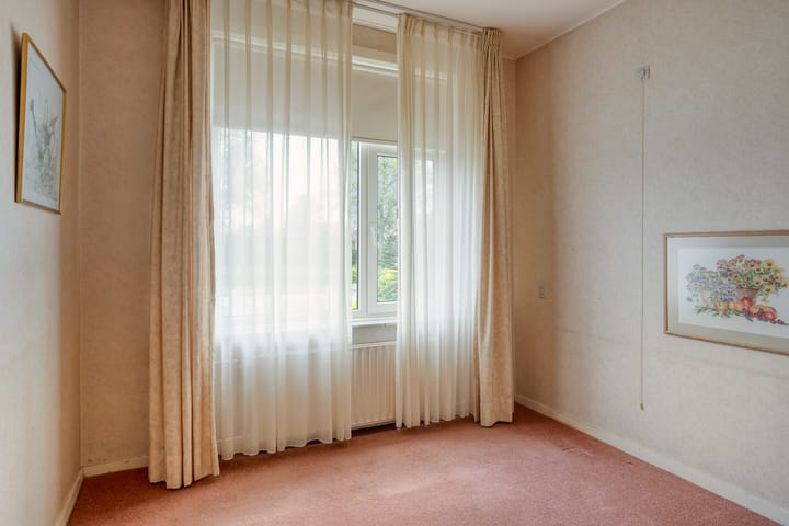 Twee-onder-één-kap te koop: Jhr. Mr. De Casembrootstraat 8, Koewacht