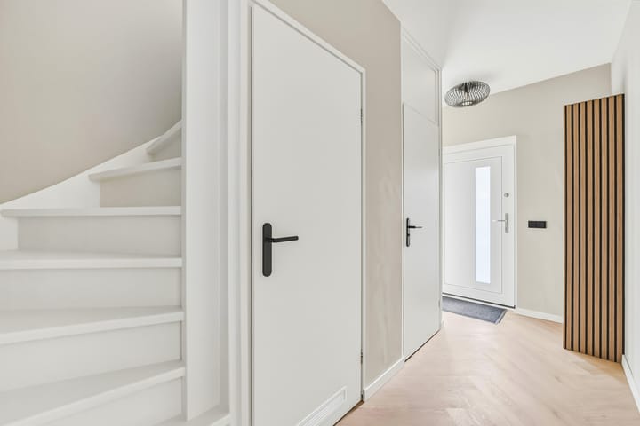 Foto 2 van Van Hallstraat 69