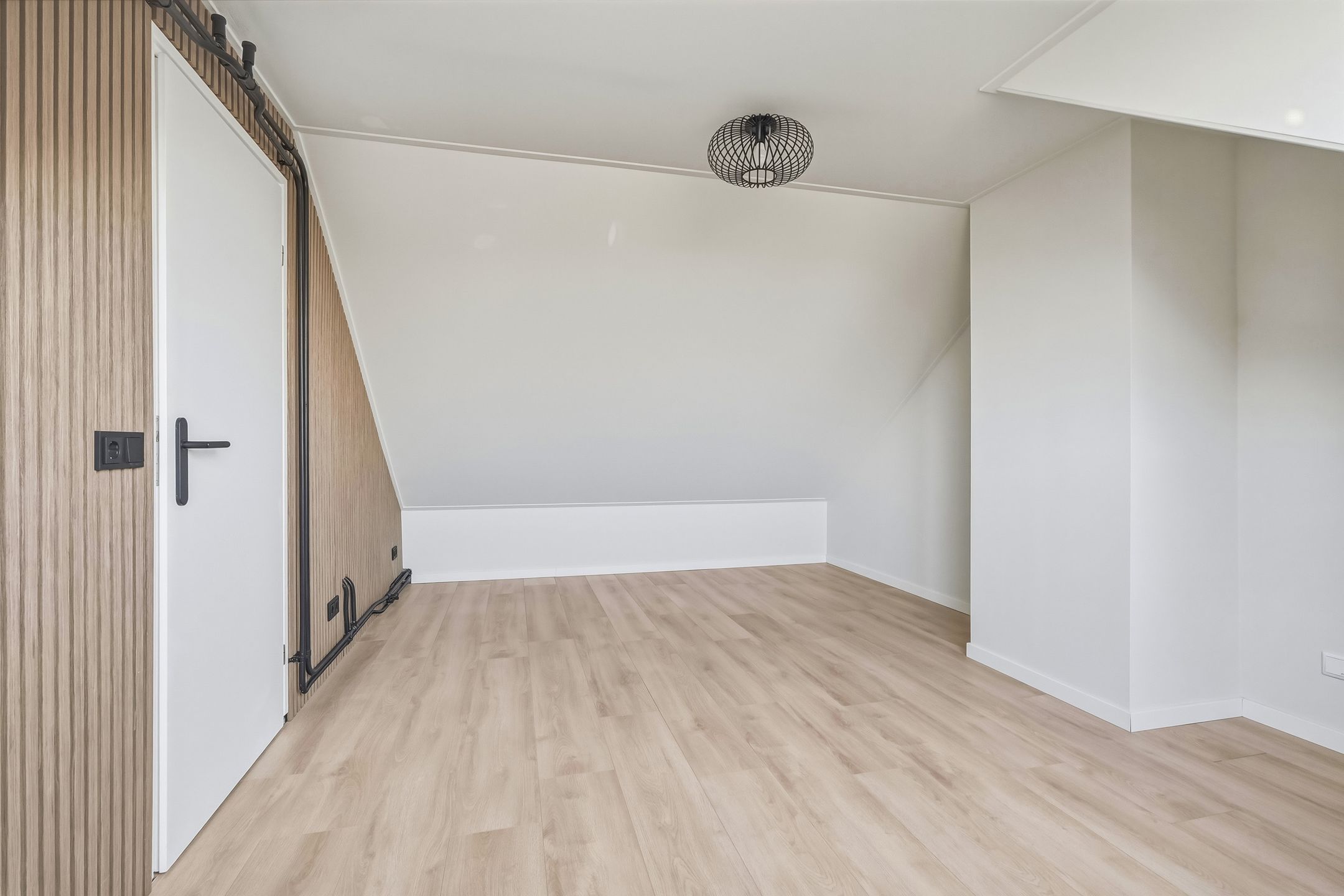 Foto 30 van Van Hallstraat 69