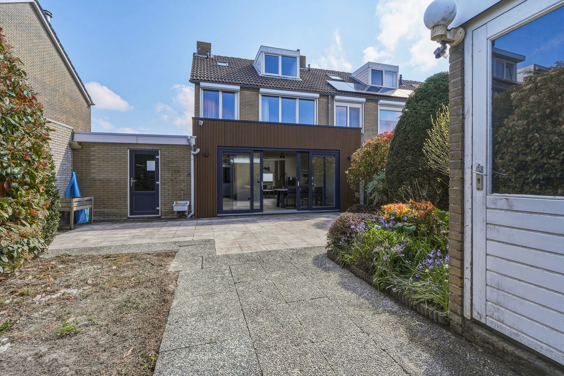 Foto 33 van Van Hallstraat 69